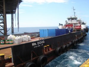 Barco-abastecedor
